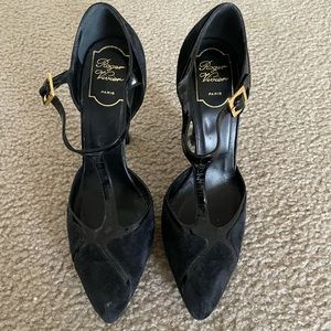 Roger Vivier pumps size 38 1/2